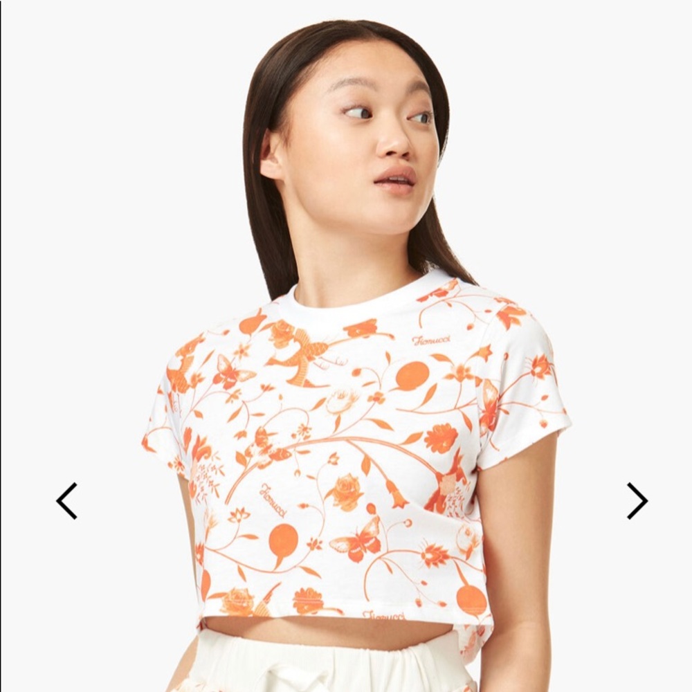 Fiorrucci crop top 🧡🤍🧡